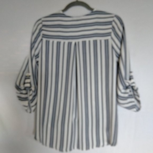 NWOT WEST KEI ROLLTAB HI LO TOP SZ SM - Picture 3 of 6